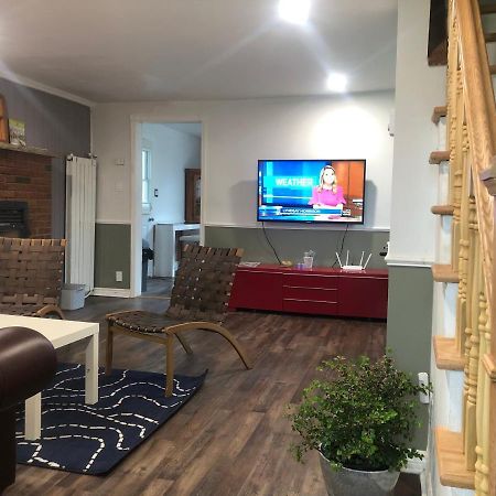 Entire Detached 3-Bedrooms Cute Home In Cornwall Area Ngoại thất bức ảnh