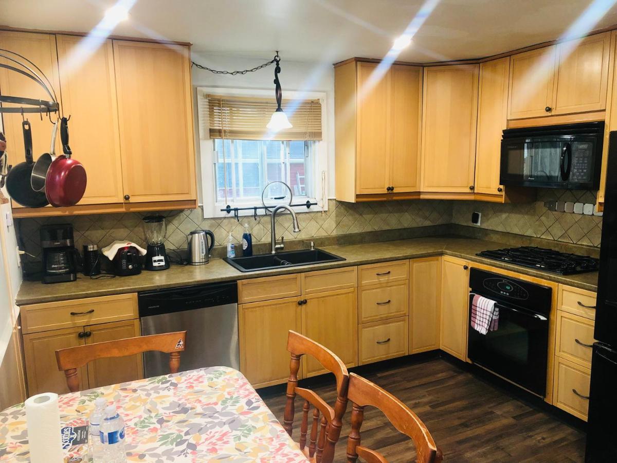 Entire Detached 3-Bedrooms Cute Home In Cornwall Area Ngoại thất bức ảnh